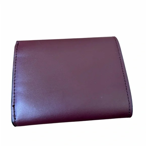 Tory Burch Eleanor Tri-Fold Compact Wallet - Claret Burgundy Leathe - Picture 2 of 6